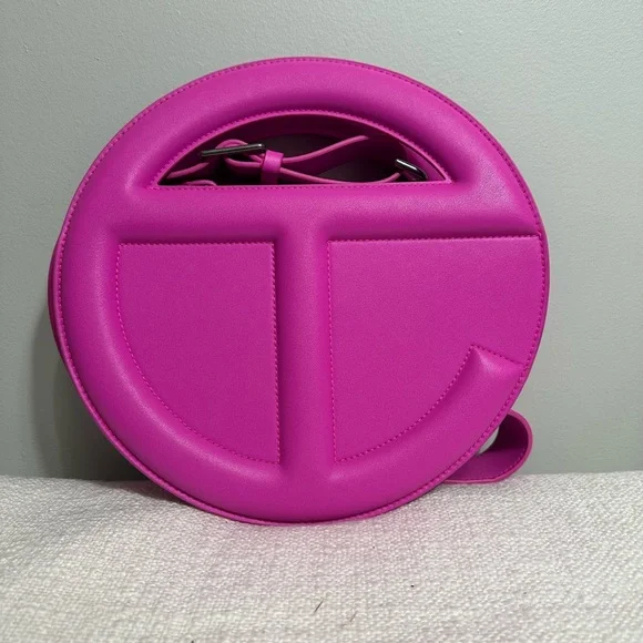 Telfar Circle Bag Azalea Pink – Like New, w/ Dust Bag & Box - Picture 1 of 11